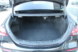 Mercedes Benz E 220 Hybrid 4 MATIC 