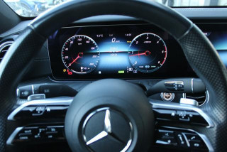 Mercedes Benz E 220 Hybrid 4 MATIC 