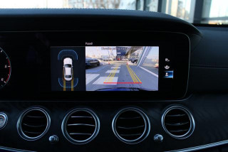 Mercedes Benz E 220 Hybrid 4 MATIC 