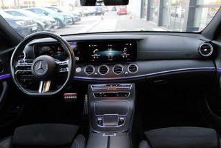 Mercedes Benz E 220 2.0 D HYB. 4MATIC 