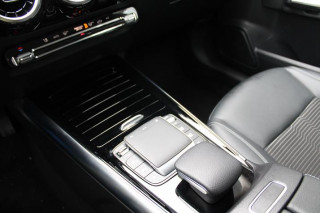 Mercedes Benz GLA 180 