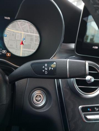 Mercedes Benz GLC 220 D 4MATIC 