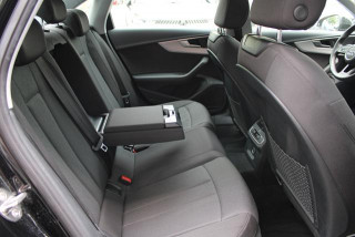Audi A4 35 TFSI Hybrid 