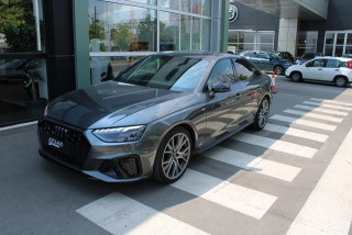 Audi A4 2.0TDI SLine Quattro 