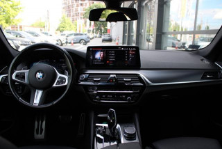BMW 520 2.0D XDRIVE 
