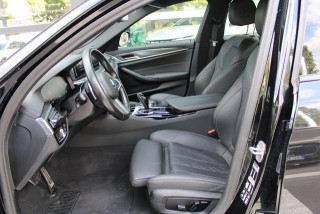 BMW 520 2.0D XDRIVE 