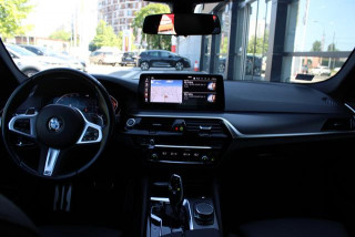BMW 520 2.0D XDRIVE M 