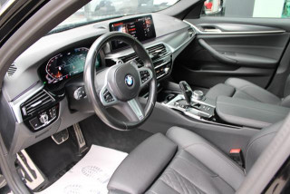 BMW 520 2.0D XDRIVE 