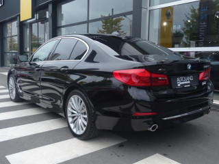 BMW 520 XDrive Luxury 