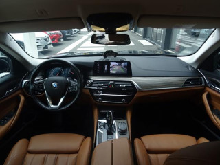 BMW 520 XDrive Luxury 