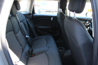 Mini Cooper 5-Tuerer 1.5 