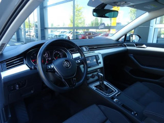 Volkswagen Passat B8 2.0 TDI DSG Comfortline 