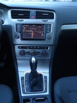 VOLKSWAGEN GOLF 7 