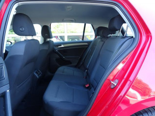 Volkswagen Golf 7 1.6 TDI COMFORTLINE 