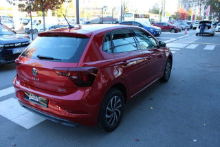 Volkswagen Polo 1.0 TSI DSG 