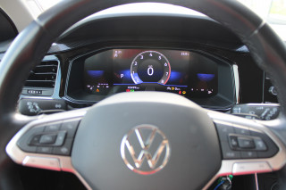 Volkswagen Polo 1.0 TSI DSG 