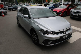 Volkswagen Polo 1.0 TSI DSG 