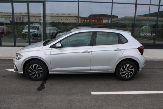 Volkswagen Polo 1.0 TSI DSG 