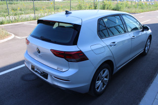Volkswagen Golf 8 2.0 TDI DSG Life 