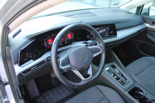 Volkswagen Golf 8 2.0 TDI DSG Life 