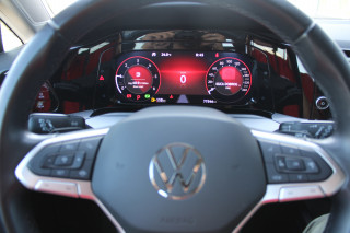 Volkswagen Golf 8 2.0 TDI DSG Life 
