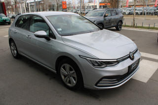 Volkswagen Golf 8 2.0 TDI Life 
