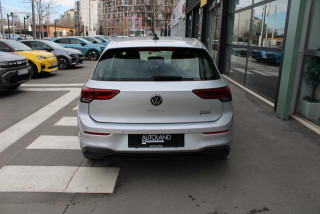 Volkswagen Golf 8 2.0 TDI Life 