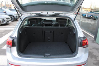 Volkswagen Golf 8 2.0 TDI Life 