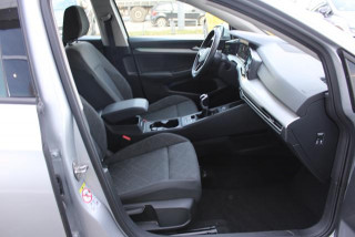 Volkswagen Golf 8 2.0 TDI Life 