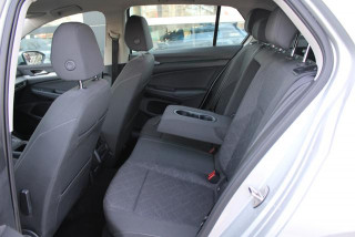 Volkswagen Golf 8 2.0 TDI Life 