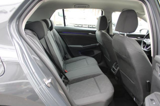 Volkswagen Golf 8 1.0 TSI Life 