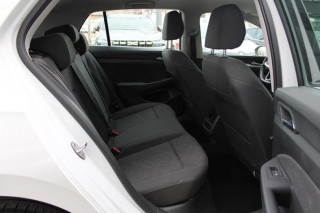 Volkswagen Golf 8 1.0 TSI Life 