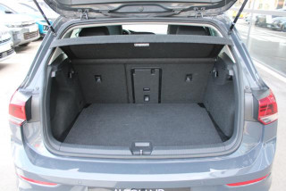 Volkswagen Golf 8 2.0 TDI Life 