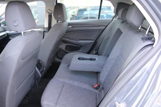 Volkswagen Golf 8 2.0 TDI Life 