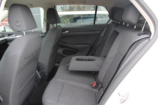 Volkswagen Golf 8 2.0 TDI Life 