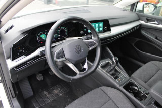 Volkswagen Golf 8 2.0 TDI Life 