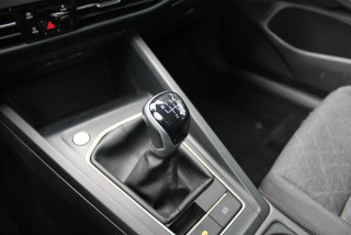 Volkswagen Golf 8 2.0 TDI Life 