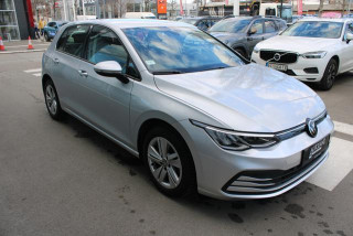 Volkswagen Golf 8 2.0 TDI Life 