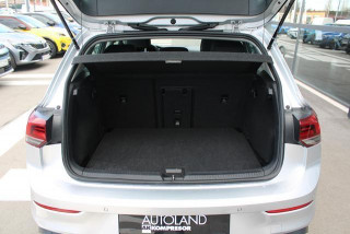 Volkswagen Golf 8 2.0 TDI Life 