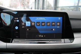 Volkswagen Golf 8 2.0 TDI Life 