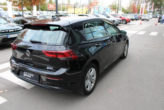 Volkswagen Golf 8 2.0 TDI Life 