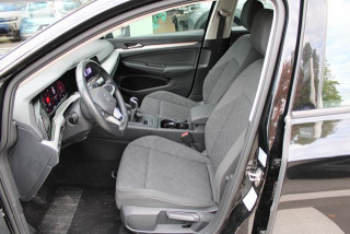 Volkswagen Golf 8 2.0 TDI Life 