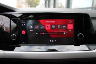 Volkswagen Golf 8 2.0 TDI Life 