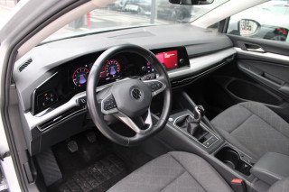 Volkswagen Golf 8 1.0 TSI Life 