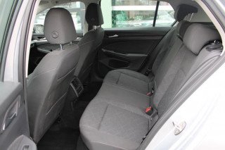 Volkswagen Golf 8 1.0 TSI Life 