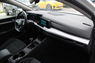 Volkswagen Golf 8 2.0 TDI Life 