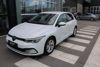 Volkswagen Golf 8 2.0 TDI Life 