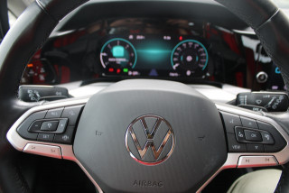 Volkswagen Golf 8 2.0 TDI DSG Life 