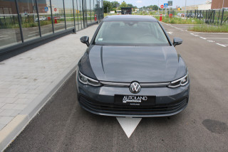 Volkswagen Golf 8 2.0 TDI DSG Life 