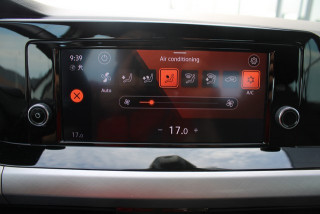 Volkswagen Golf 8 2.0 TDI DSG Life 